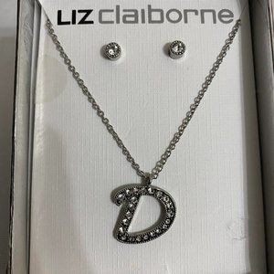 LETTER D PENDANT SET